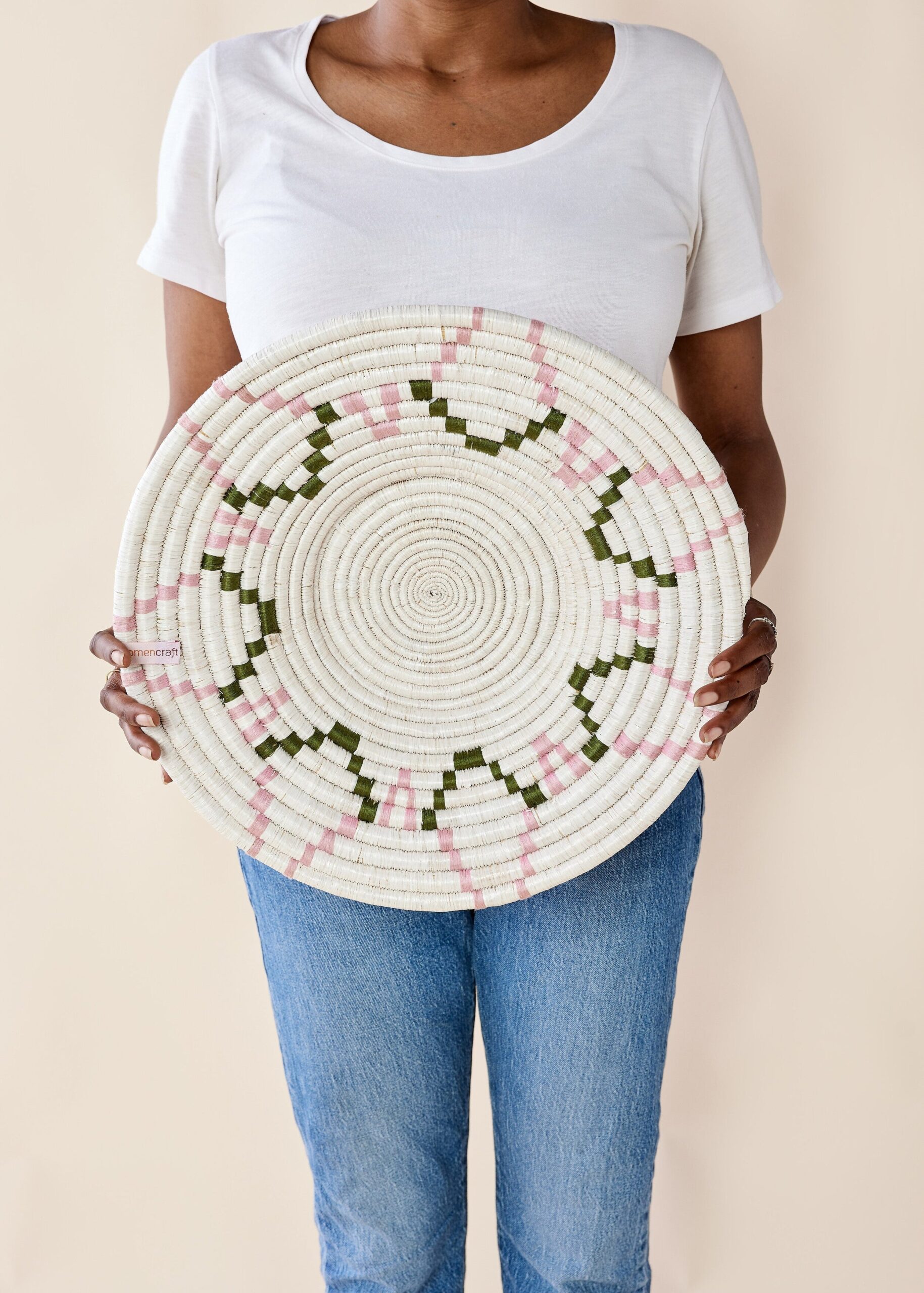 mosaic_sunburst_wall_basket_womencraft_kanju_2.jpg Mosaic Sunburst Wall Basket - Image 1