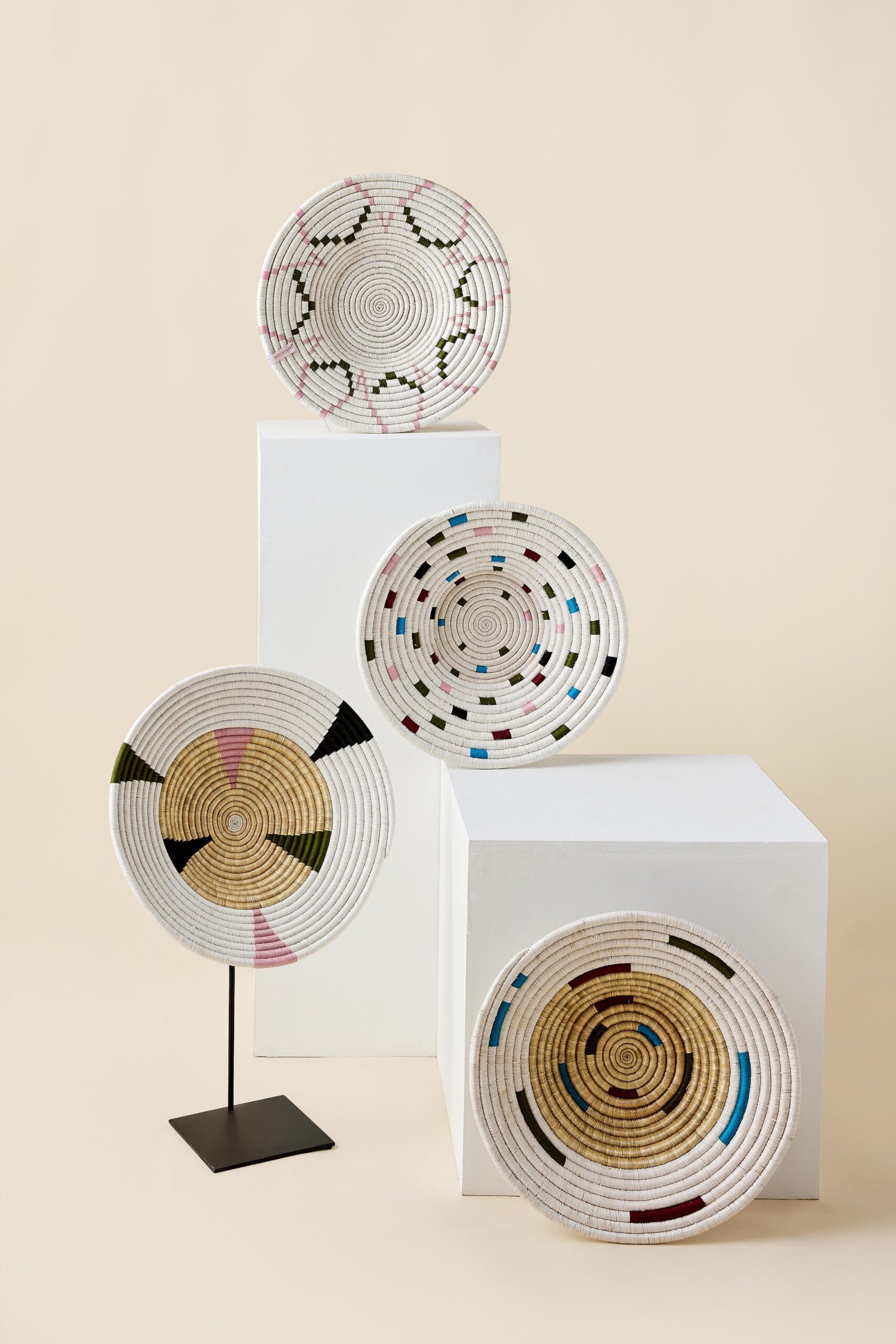 Mosaic Sunburst Wall Basket - Image 3